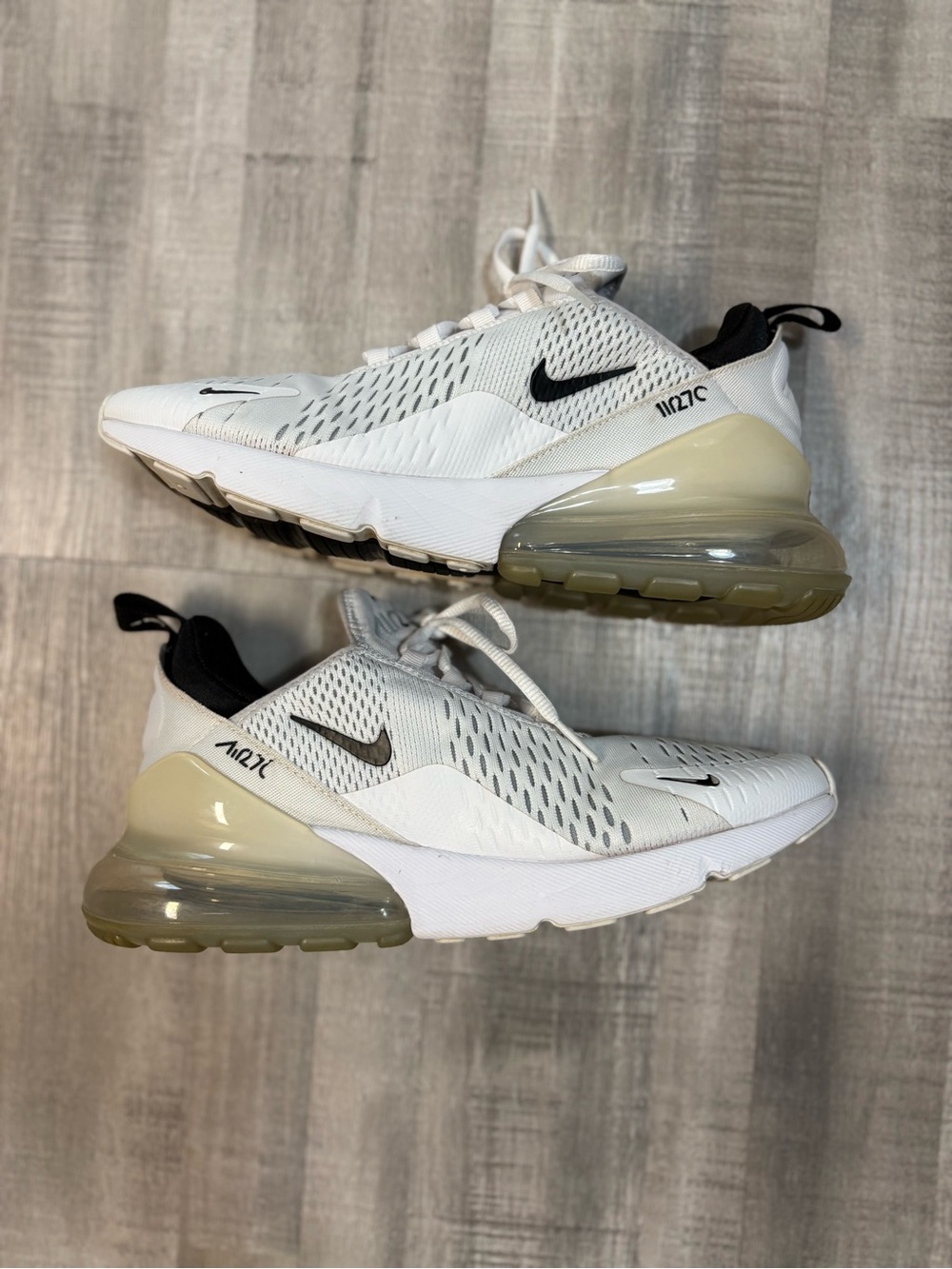 Nike Air Max 270 White Black Running Shoes Men’s Size 9 AH8050-100 Sneakers